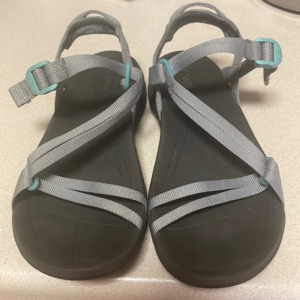 Sandal